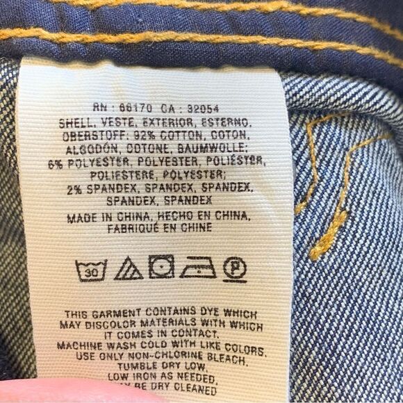 Pilcro and the Letterpress Stet Cropped Jeans Size 27 Dark Denim Color - Picture 7 of 9